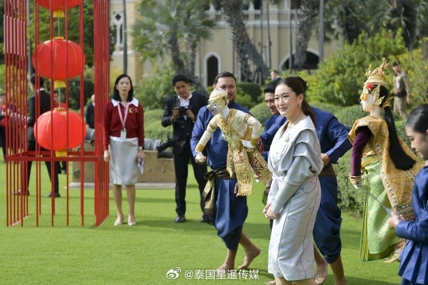 赛中王者拜